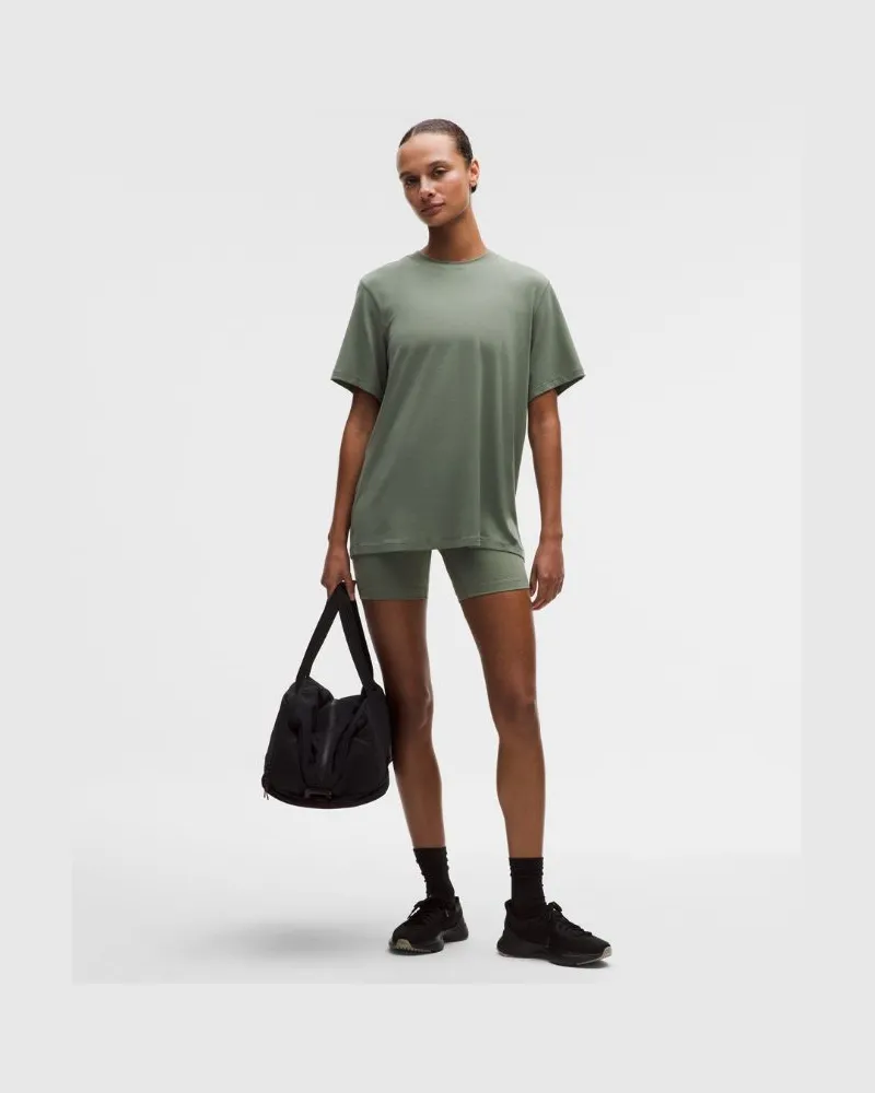 LULULEMON Wunder Train Shorts mit hohem Bund für Frauen – 15 cm – Größe in Willow Leaf Willow