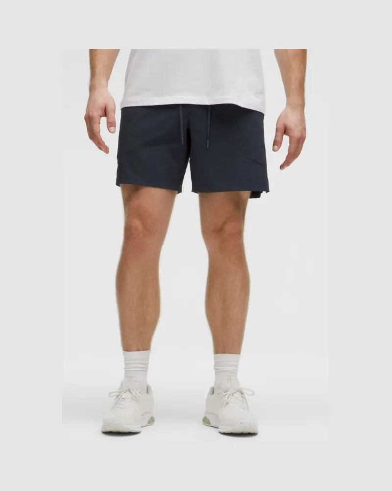 LULULEMON License to Train Shorts ohne Liner für Männer – 18 cm – Größe in True Navy True