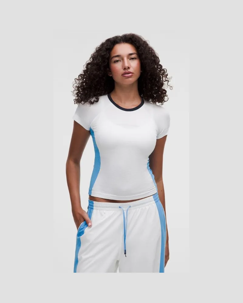LULULEMON Swiftly Tech Kurzarmshirt 2.0 in Taillenlänge Colorblocking für Frauen – Größe in White/Ocean Wave/True Navy White
