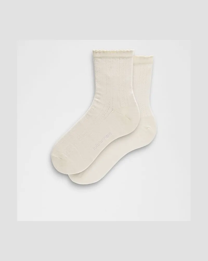 LULULEMON Kurze Pointelle-Socken Unisex – Größe in Light Ivory Light