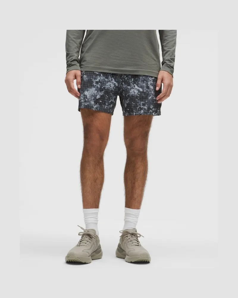 LULULEMON Pace Breaker Shorts ohne Liner für Männer – 13 cm – Batik – Größe Shadow