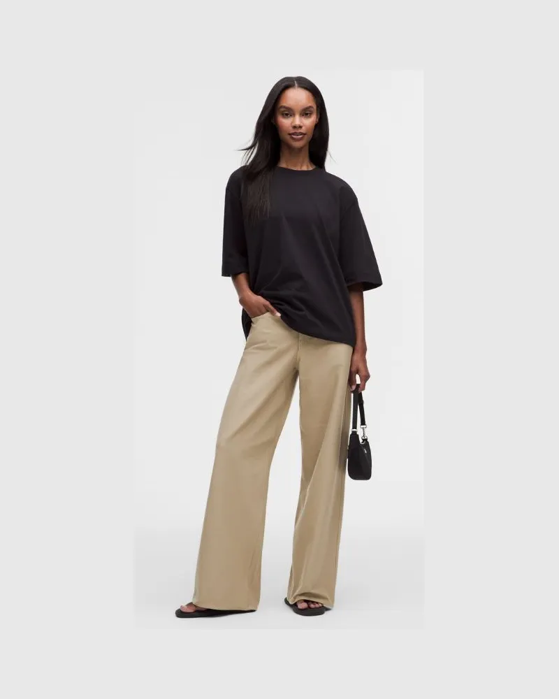 LULULEMON EasyFive Hose mit niedrigem Bund und weitem Bein Normale Länge für Frauen – Khaki – Größe Rumble