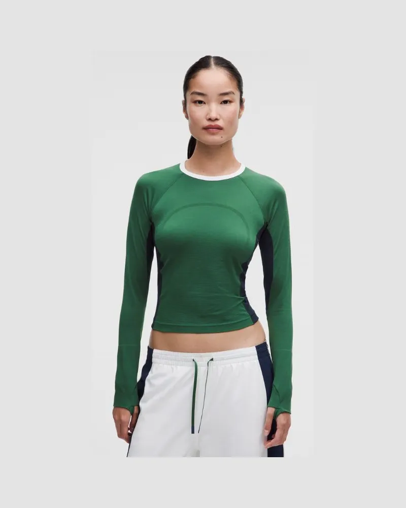 LULULEMON Swiftly Tech Langarmshirt 2.0 in Taillenlänge Colorblocking für Frauen – Größe in Ivy Grove/True Navy/White Ivy