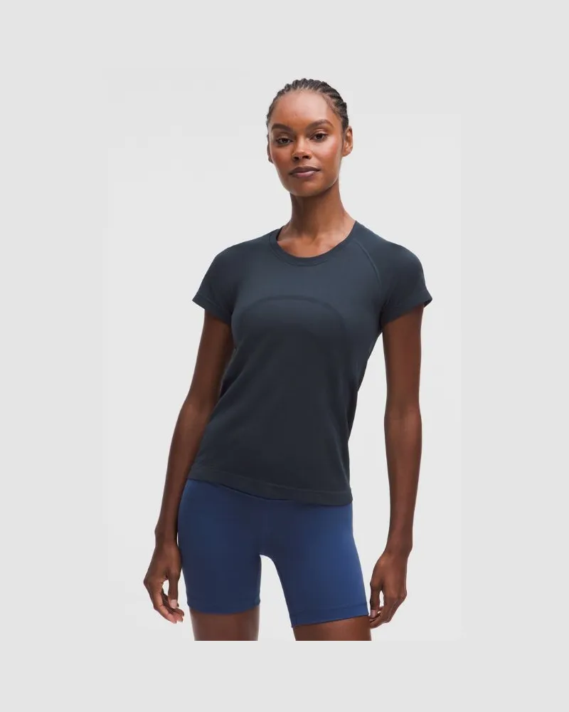 LULULEMON Swiftly Tech Kurzarmshirt 2 Taillenlänge für Frauen – Größe in True Navy True