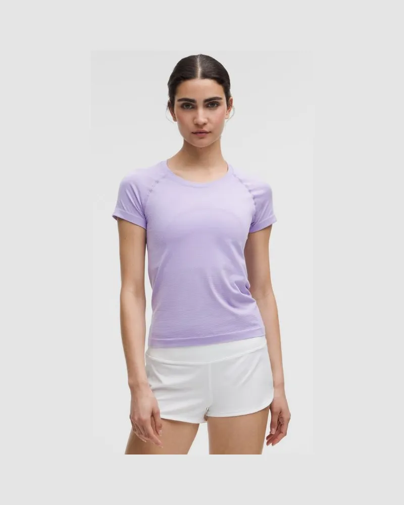 LULULEMON Swiftly Tech Kurzarmshirt 2.0 Taillenlänge für Frauen – Größe in Lilac Breeze Lilac