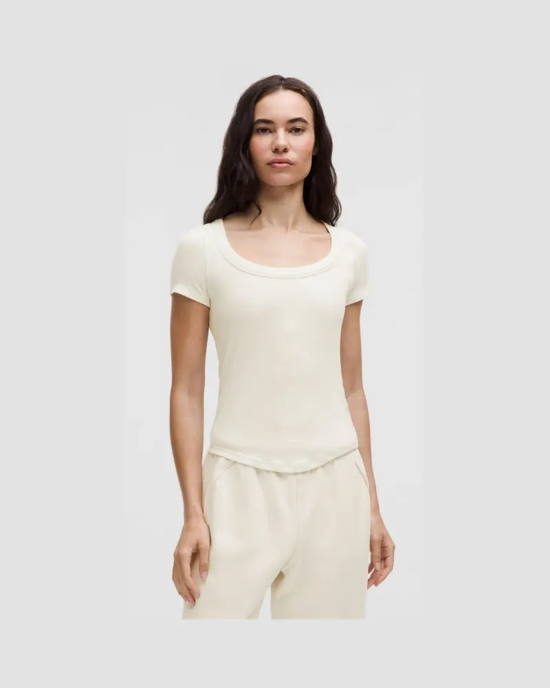LULULEMON Hold Tight Kurzarmshirt mit U-Ausschnitt für Frauen – Größe in Light Ivory Light