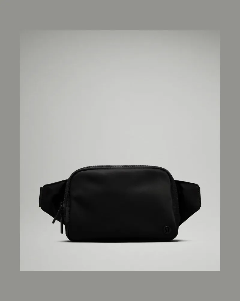 LULULEMON Everywhere Gürteltasche Groß Größe in Black Black