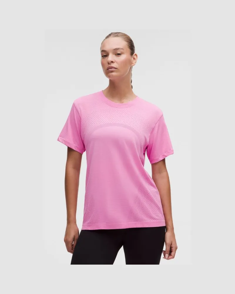 LULULEMON Swiftly Kurzarmshirt im Relaxed Fit in Hüftlänge Logo für Frauen – Größe in Sweet Sorbet Sweet