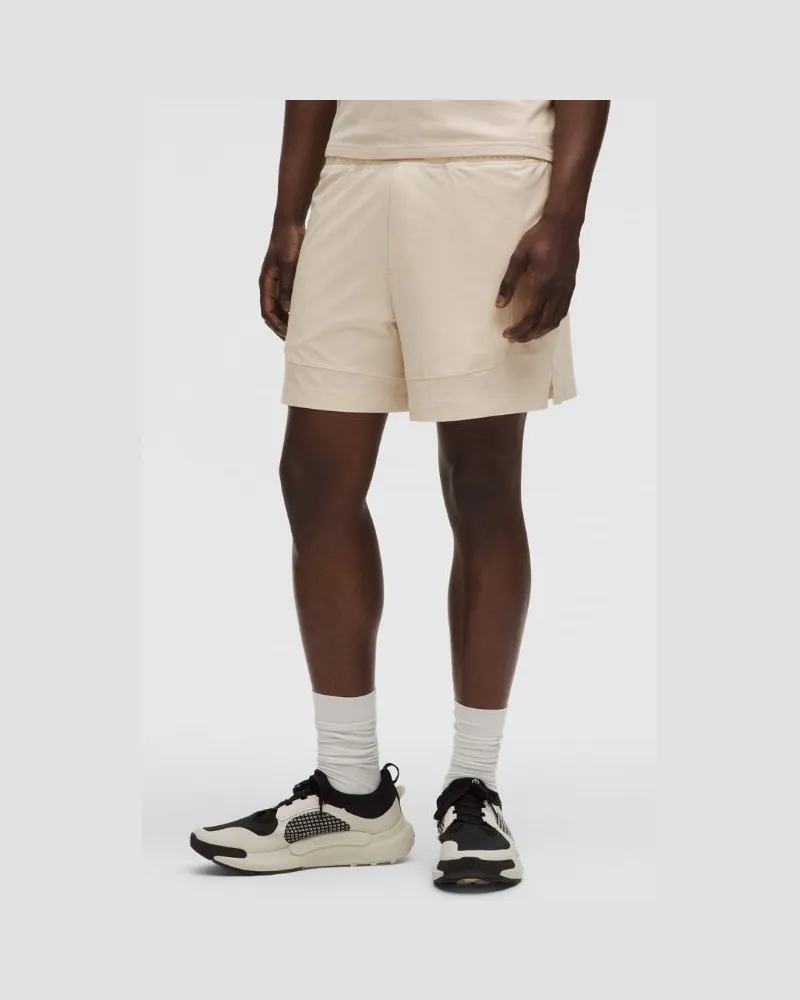 LULULEMON Swift Leichte Shorts ohne Liner SLNSH Kollektion für Männer – 15 cm – Größe in Natural Ivory Natural