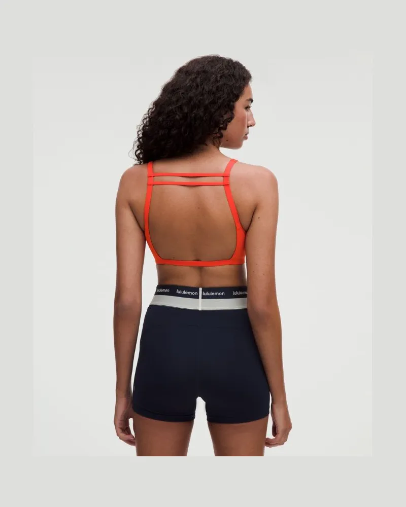 LULULEMON LightLift BH mit offenem Design hinten und leichtem Halt für B/C-Cups für Frauen – Größe in Cherry Ember Cherry