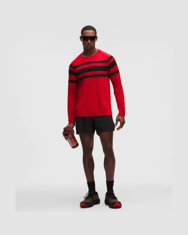 LULULEMON Metal Vent Tech Langarmshirt e Passform für Männer – Größe in League Stripe Oxford Red/Oxford Red/Black League