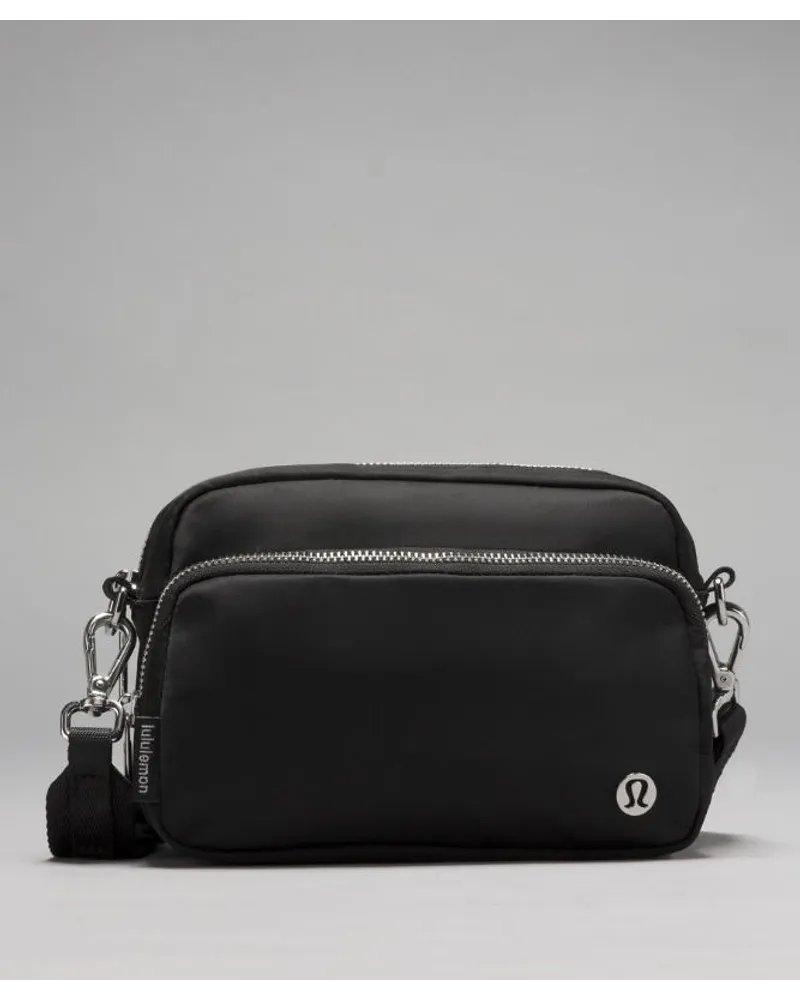 LULULEMON Everywhere Crossbody Bag 2L Metal Hardware Black