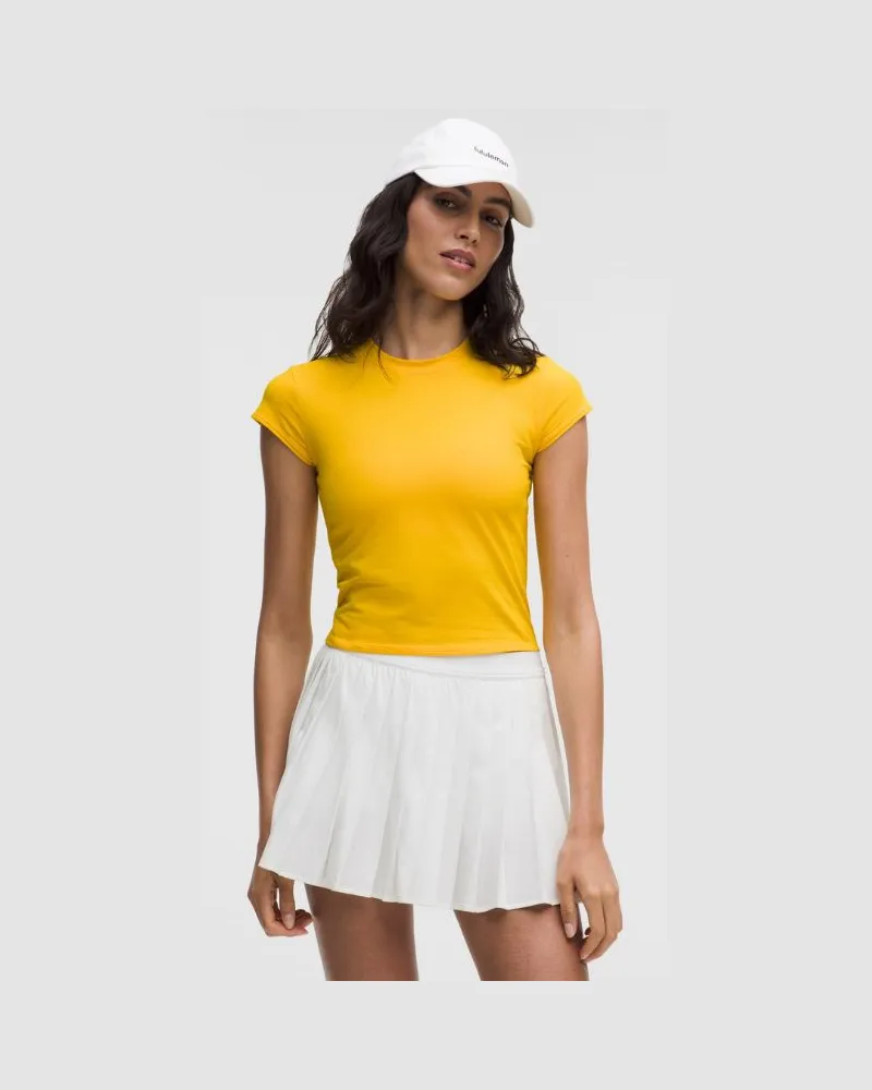LULULEMON Baby Tee aus Bio- für Frauen – Größe in Maize Yellow Maize