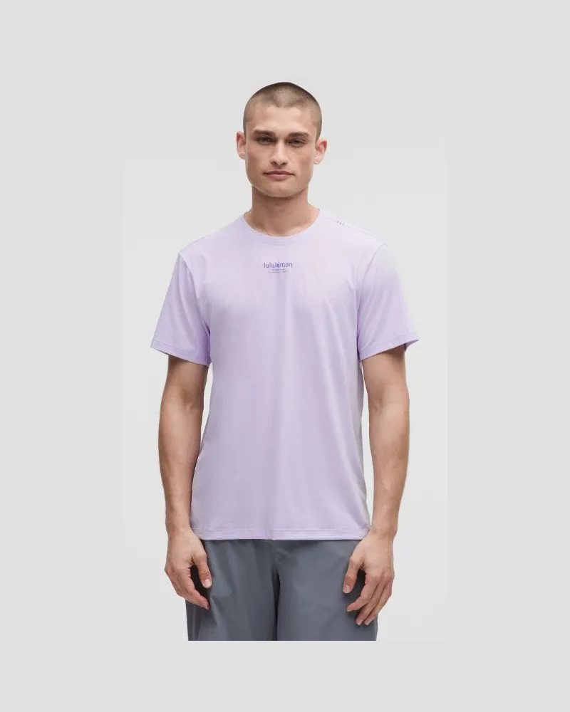 LULULEMON Leichtes Workout-Kurzarmshirt aus Strickmaterial für Männer – Größe in Heathered Lavender Frost Heathered