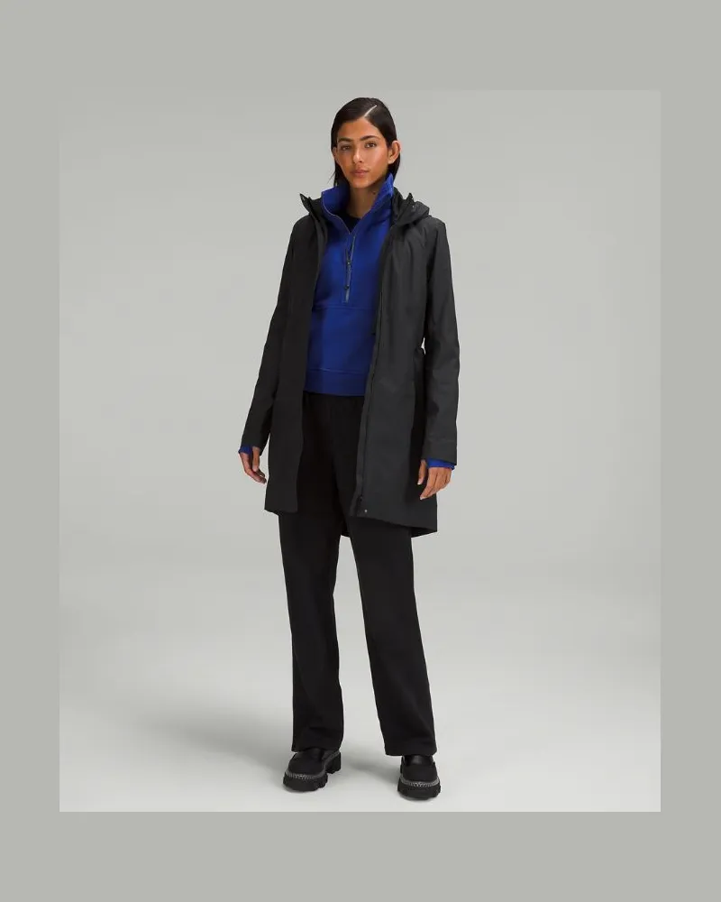 LULULEMON Rain Rebel Jacke mit Isolierung für Frauen – Größe in Black Black