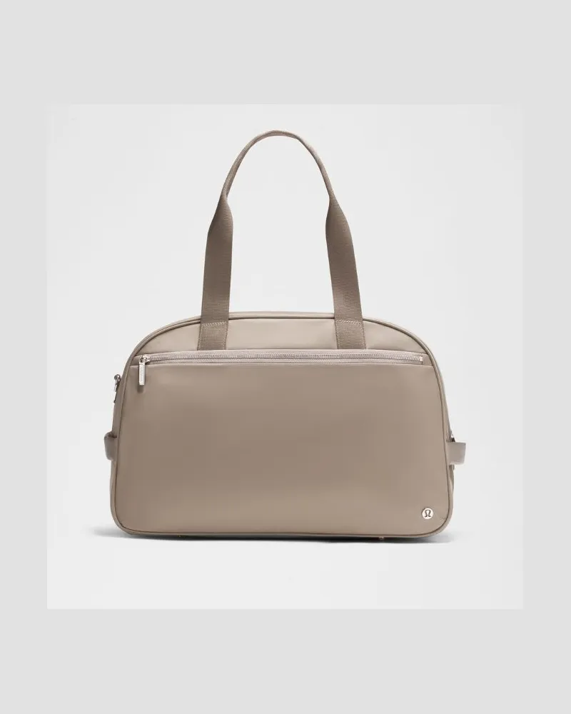 LULULEMON City Essentials Duffle Bag Größe in Warm Ash Grey/Silver Warm