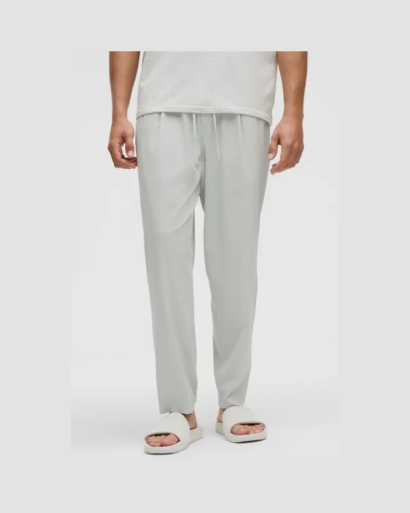 LULULEMON Balancer Gewebte Hose im Relaxed Fit Normale Länge für Männer – Größe in Vapor Vapor