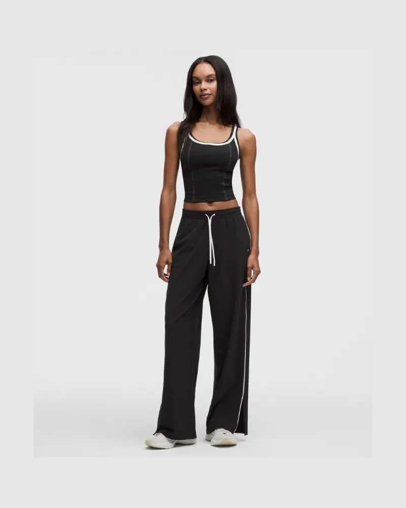 LULULEMON Court Rival Trainingshose mit weitem Bein Normale Länge für Frauen – Größe in Black/White Black