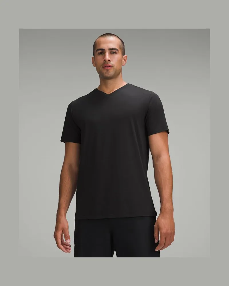 LULULEMON Fundamental T-Shirt mit V-Ausschnitt für Männer – Größe in Black Black