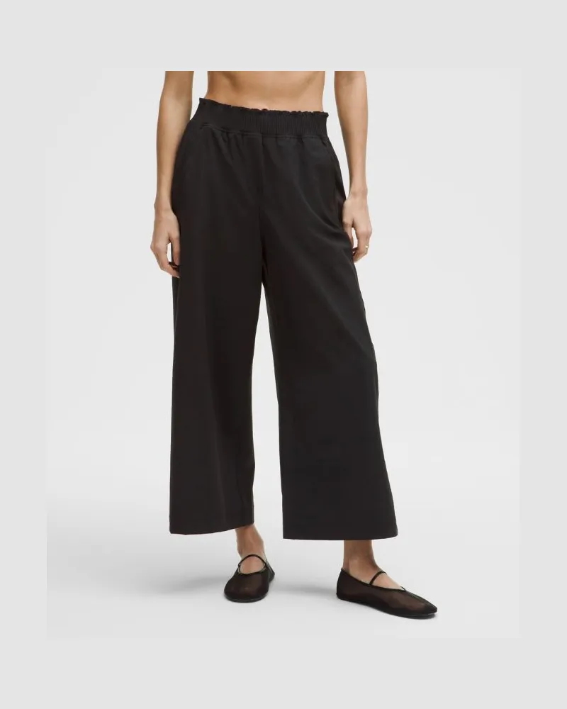 LULULEMON Crop-Hose mit weitem Bein und gewebtem, gerüschtem Stretchbund für Frauen – Größe in Black Black