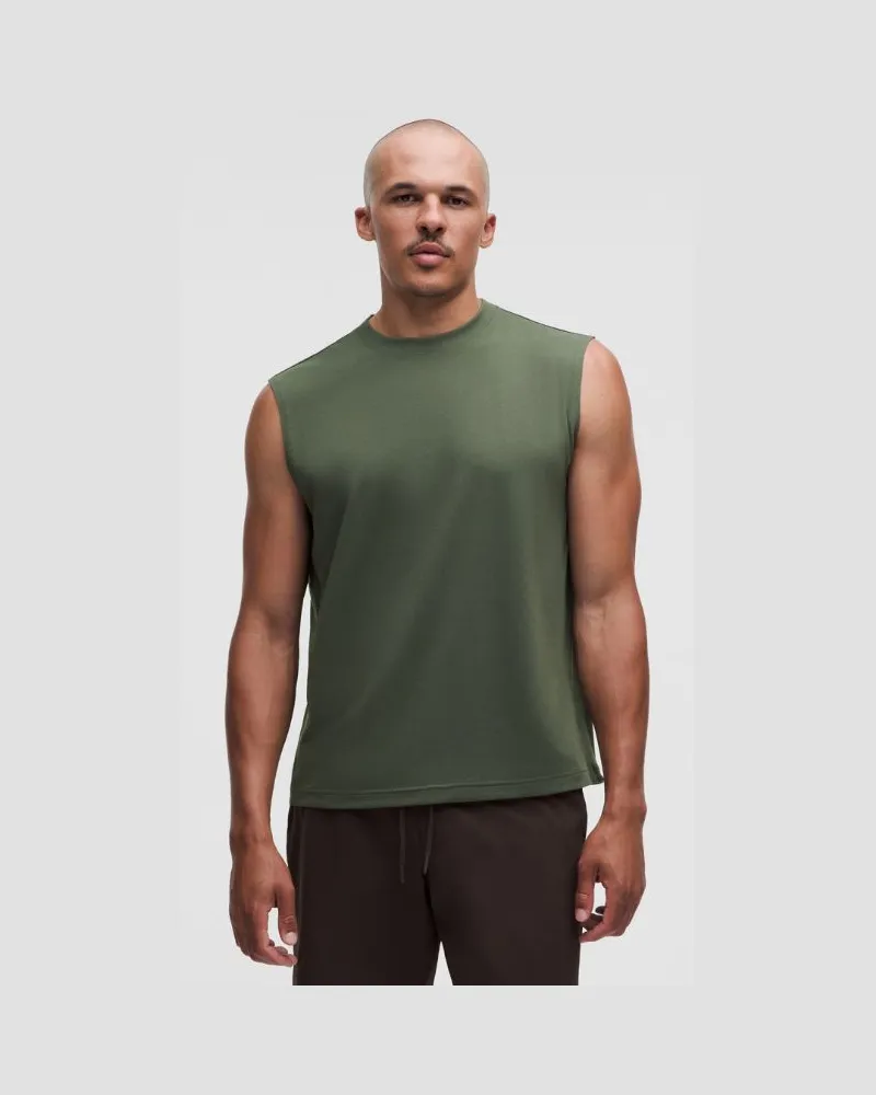 LULULEMON EasySet Ärmelloses Trainings-T-Shirt Grafik für Männer – Größe in Sassy Sage Sassy