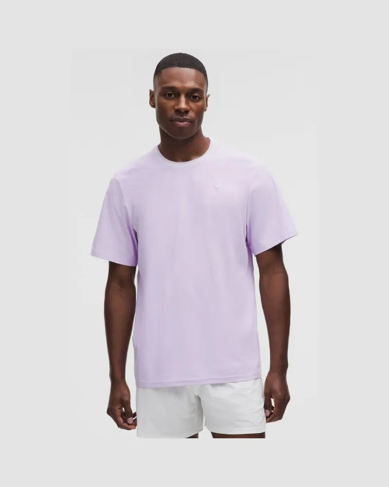 LULULEMON Gestreiftes Tennis-T-Shirt aus mit UV-Schutz für Männer – Größe in Lavender Frost Lavender