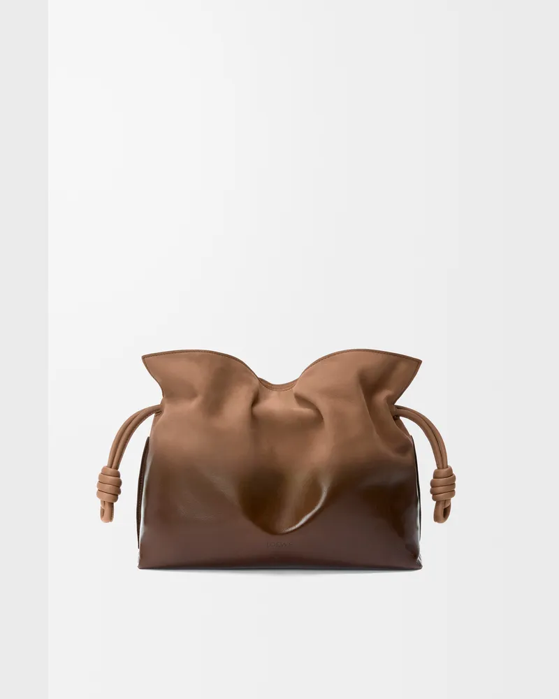 Loewe Medium Flamenco Clutch In Gradient Patent Nubuck Mujer Mocha