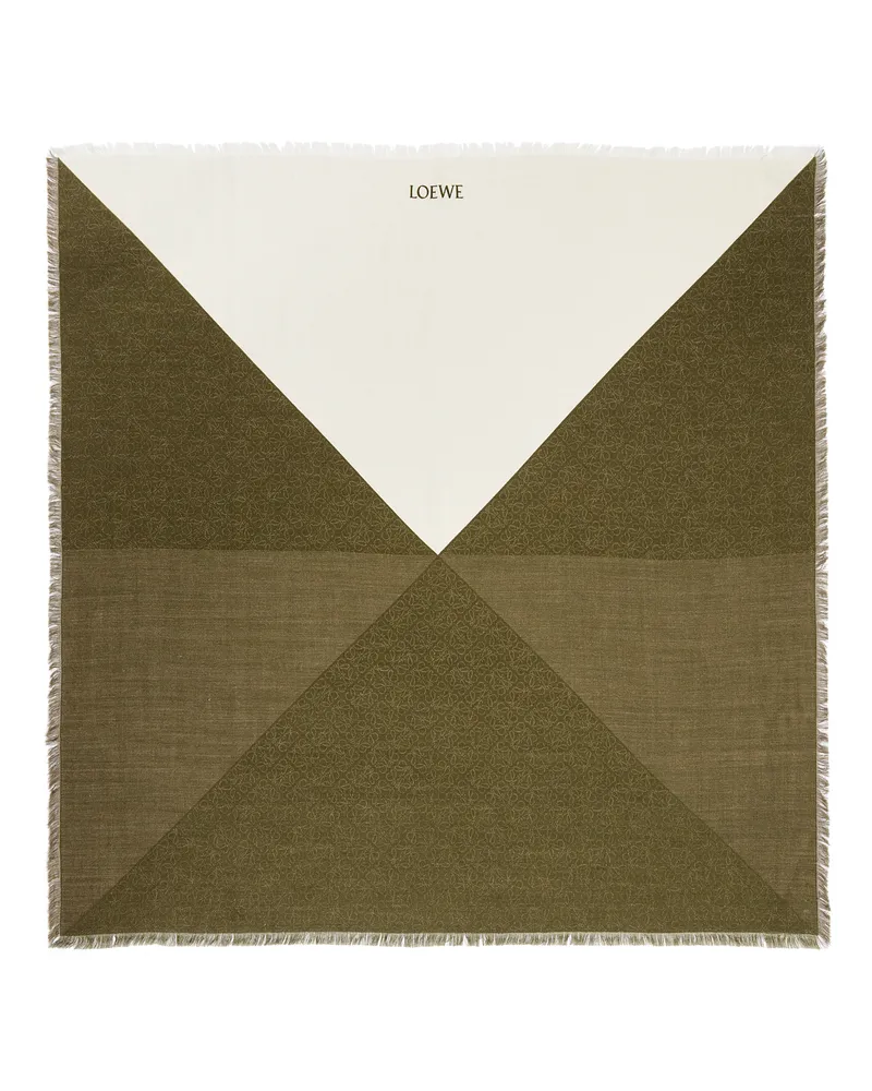 Loewe Luxury Scarf in silk and wool Khaki