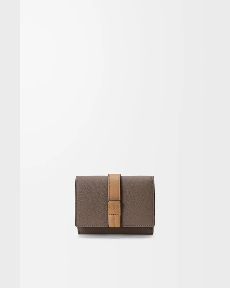 Loewe Trifold Wallet In Soft Grained Leather skin Mujer Taupe