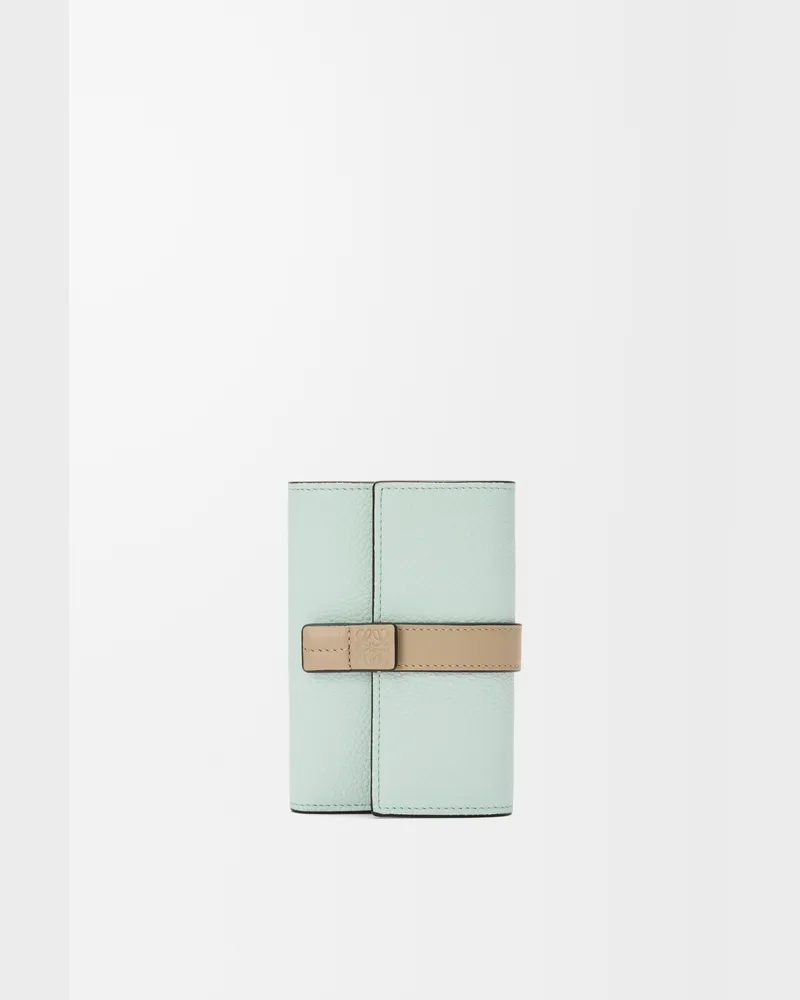Loewe Small Vertical Wallet In Soft Grained Leather skin Mujer Frozen
