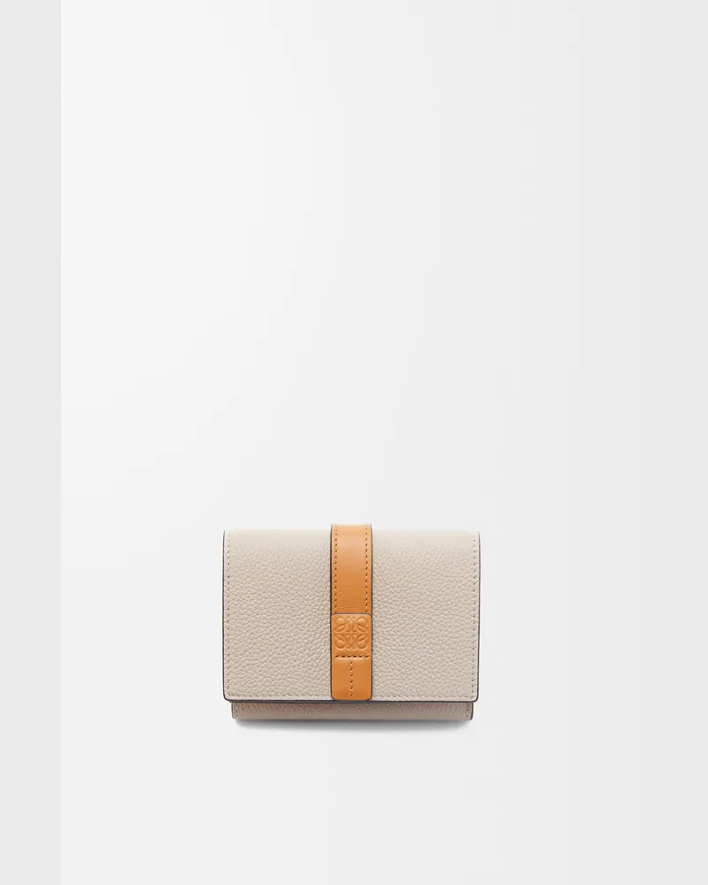 Loewe Trifold Wallet In Soft Grained Leather skin Mujer Light