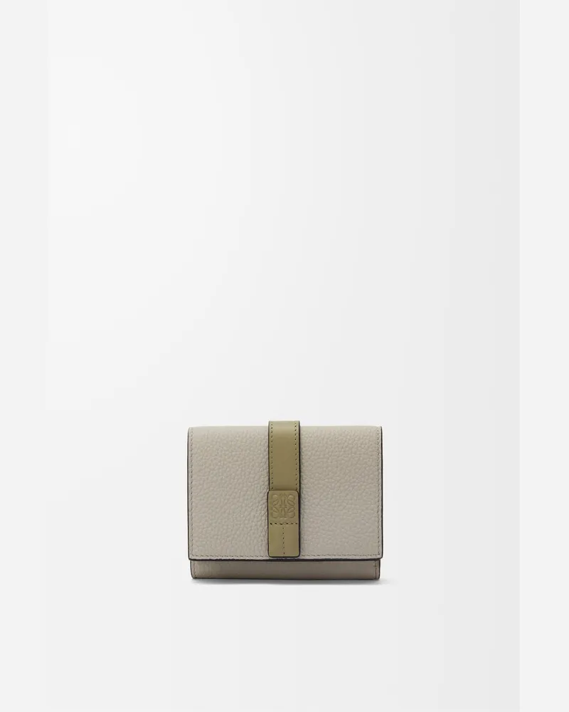 Loewe Trifold Wallet In Soft Grained Leather skin Mujer Shell