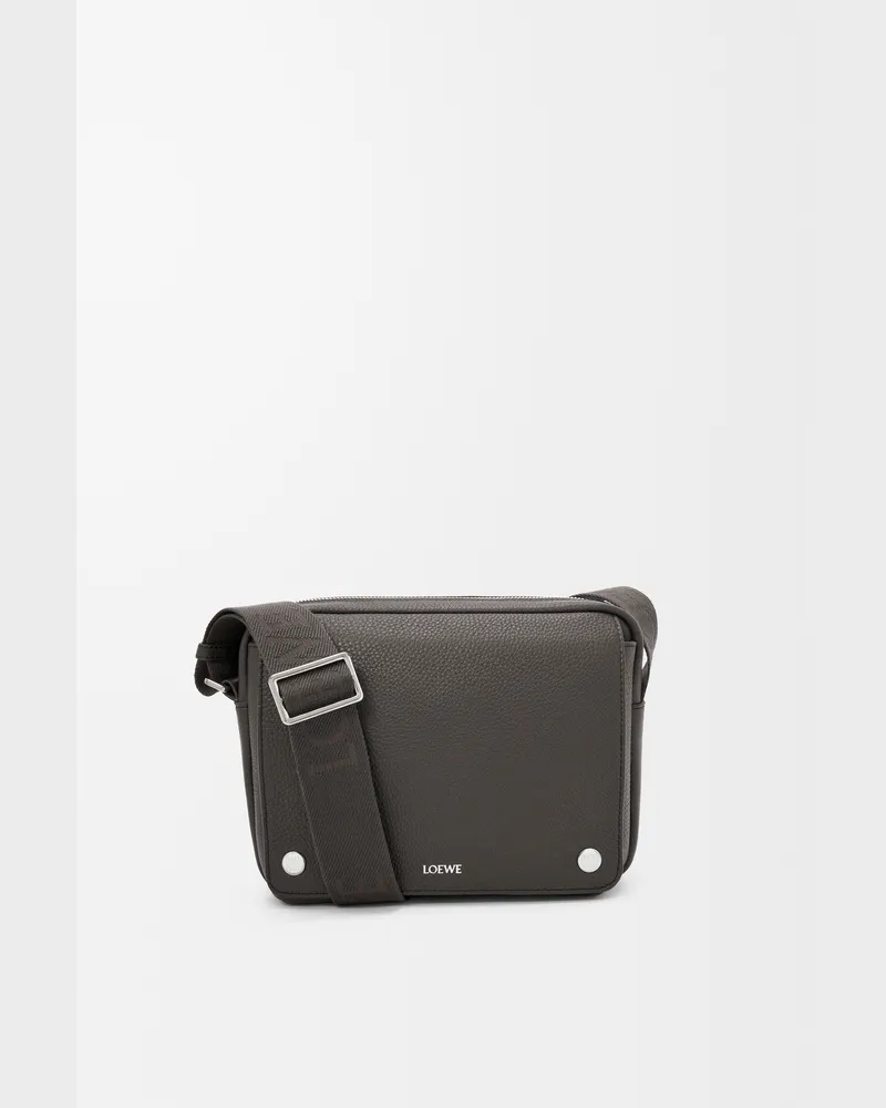 Loewe Medium Pebble Messenger Bag In Supple Grained Leather skin Hombre Dark