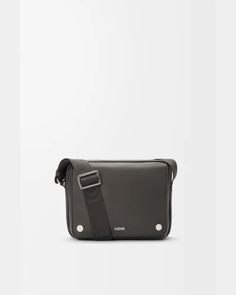 Loewe Medium Pebble Messenger Bag In Leather skin Hombre Dark