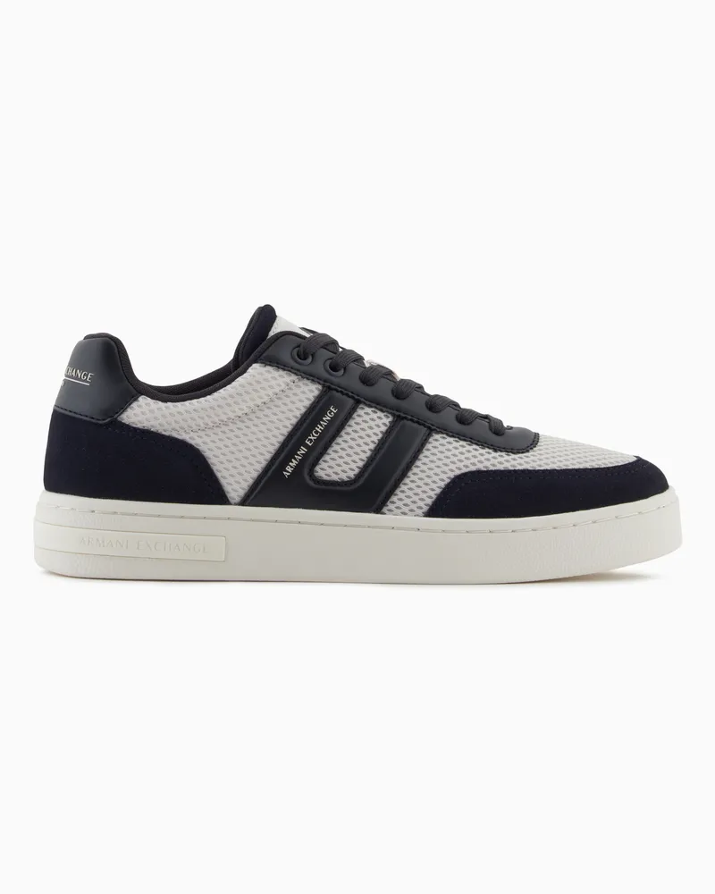 Armani Exchange Mesh-Sneaker mit kontrastierenden Einsätzen Marineblau