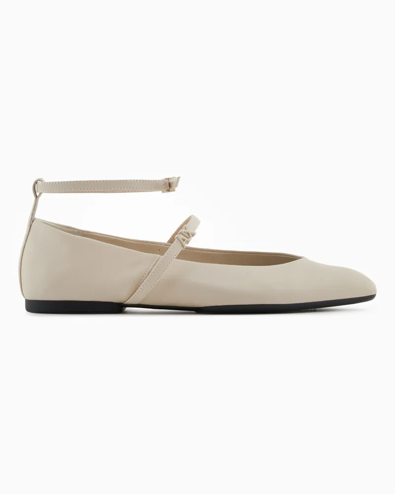 Armani Exchange Spitz zulaufende Ballerinas mit zwei Riemchen Beige