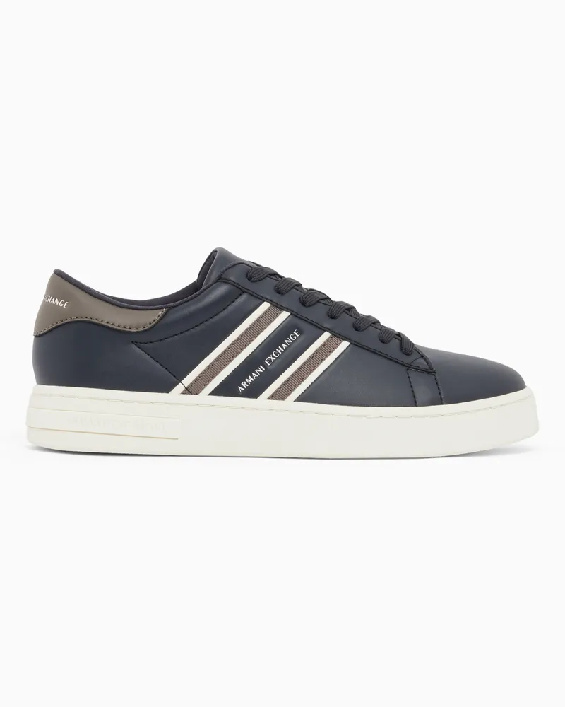 Armani Exchange Low-Top Sneaker mit Schnürung und seitlichen Streifen Marineblau