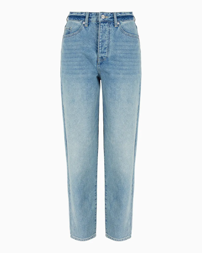 Armani Exchange J51-Carrot-Fit-Jeans aus festem Denim mit gesticktem Monogramm Blau