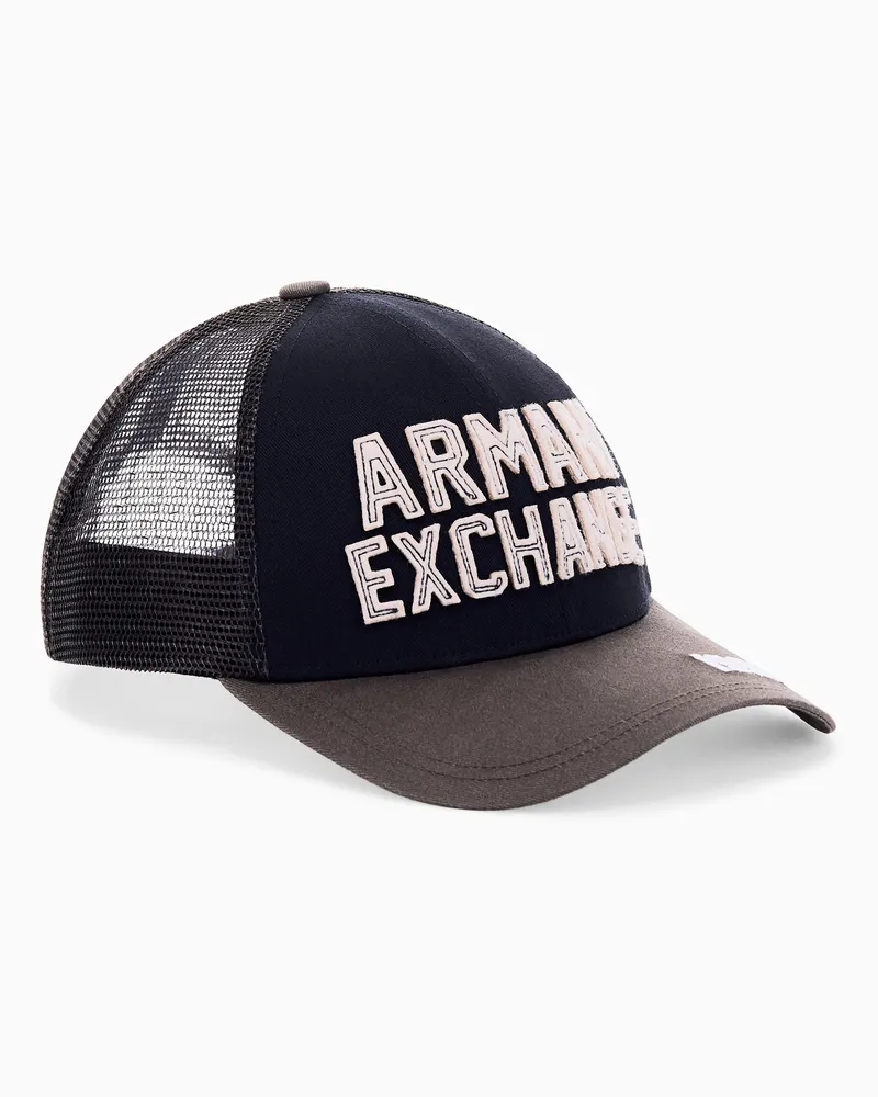 Armani Exchange Trucker-Kappe aus Baumwolltwill mit gesticktem Schriftzug Marineblau