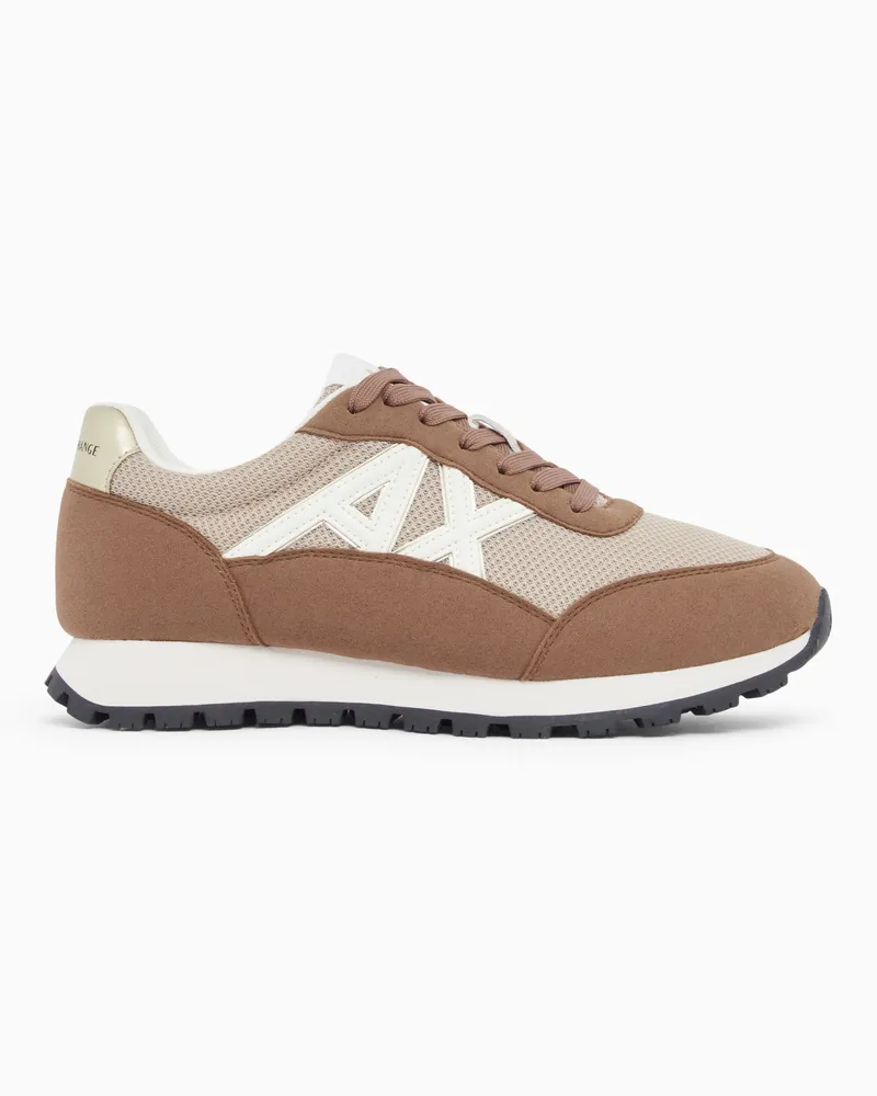 Armani Exchange Sneaker mit einem Obermaterial aus Mesh und einer Gummisohle Braun