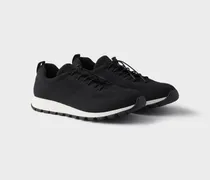 Sneaker aus Stretch-Strick
