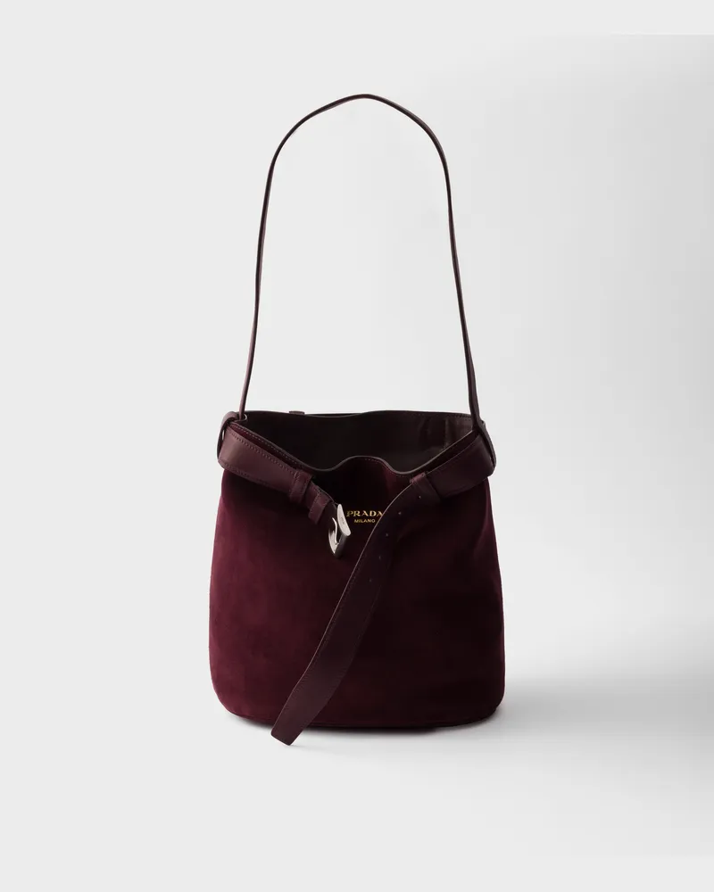 Prada Buckle Bag aus Wildleder mit Schnallenriemen Burgunderrot