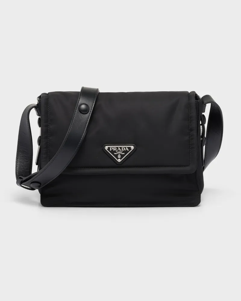 Prada Traveller Kleine Schultertasche aus gepolstertem Re-Nylon Schwarz