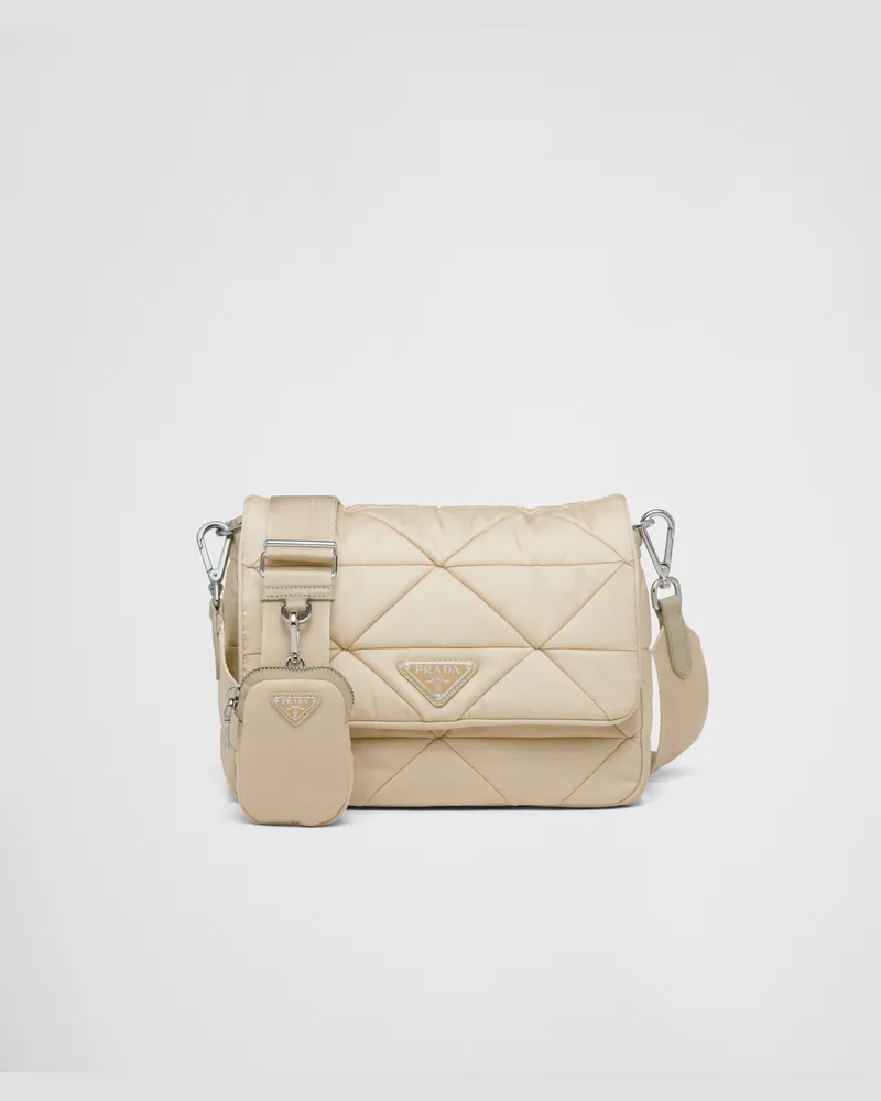 Prada Schultertasche aus gepolstertem Re-Nylon Wüstenbeige