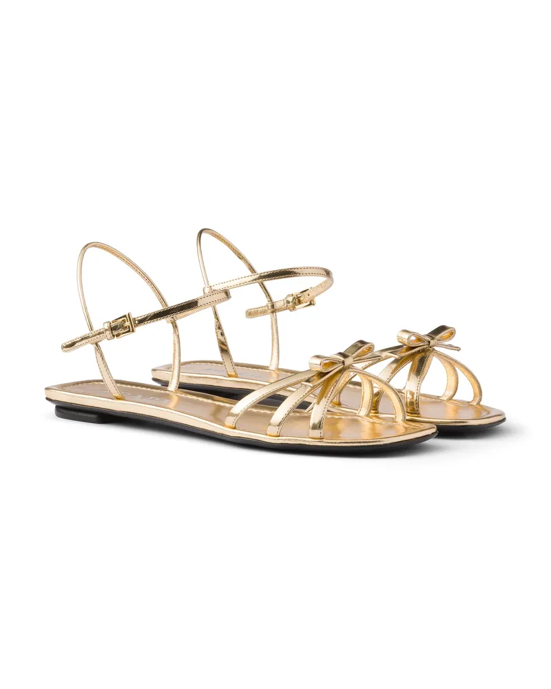 Prada Flache Sandalen Aus Metallic-leder, Damen, Platin, Größe Platin