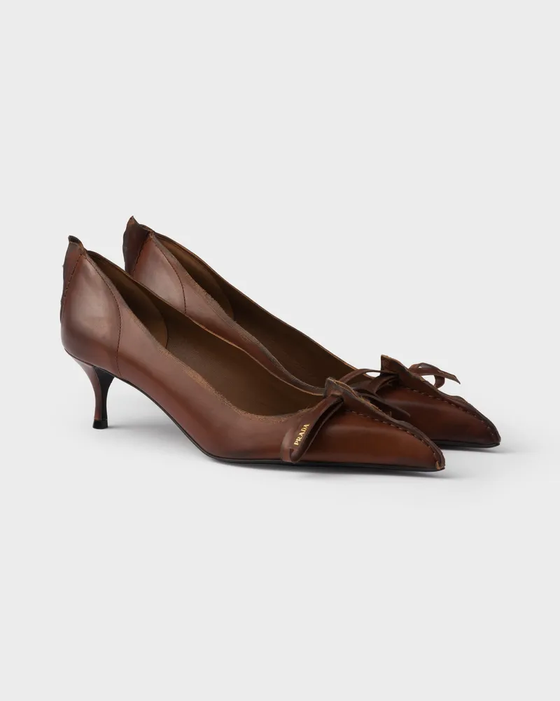Prada Pumps aus antikem Leder Kakaobraun