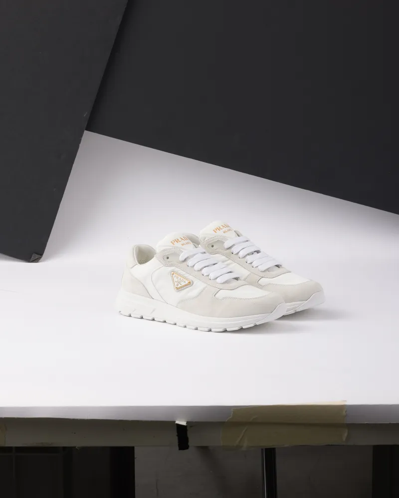 Prada Prax 2.0 Sneaker Aus Re-nylon Und Wildleder, Damen, Weiss, Größe Weiss