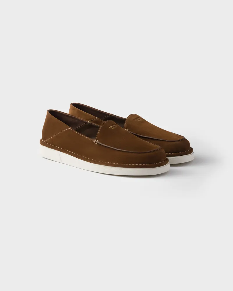 Prada Slip-ons aus Wildleder Kakaobraun