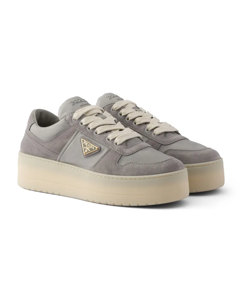 Prada Downtown Sneaker Aus Re-nylon Und Wildleder, Damen, Granitgrau, Größe Granitgrau