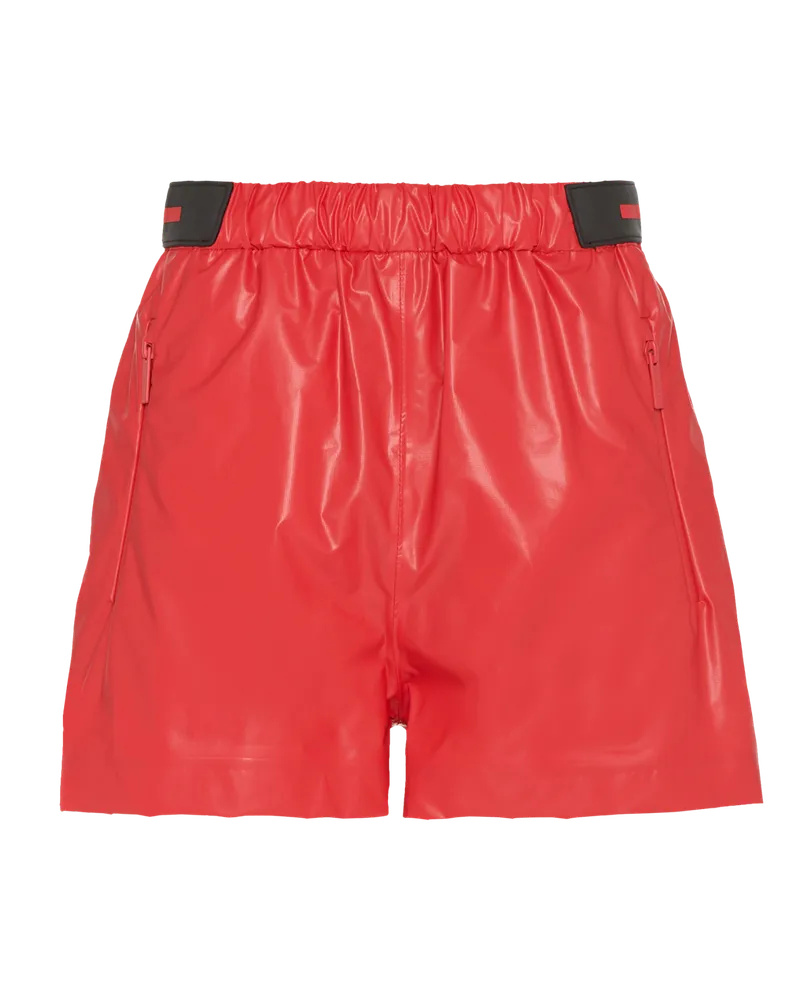 Prada Shorts aus Light Re-Nylon Lackrot